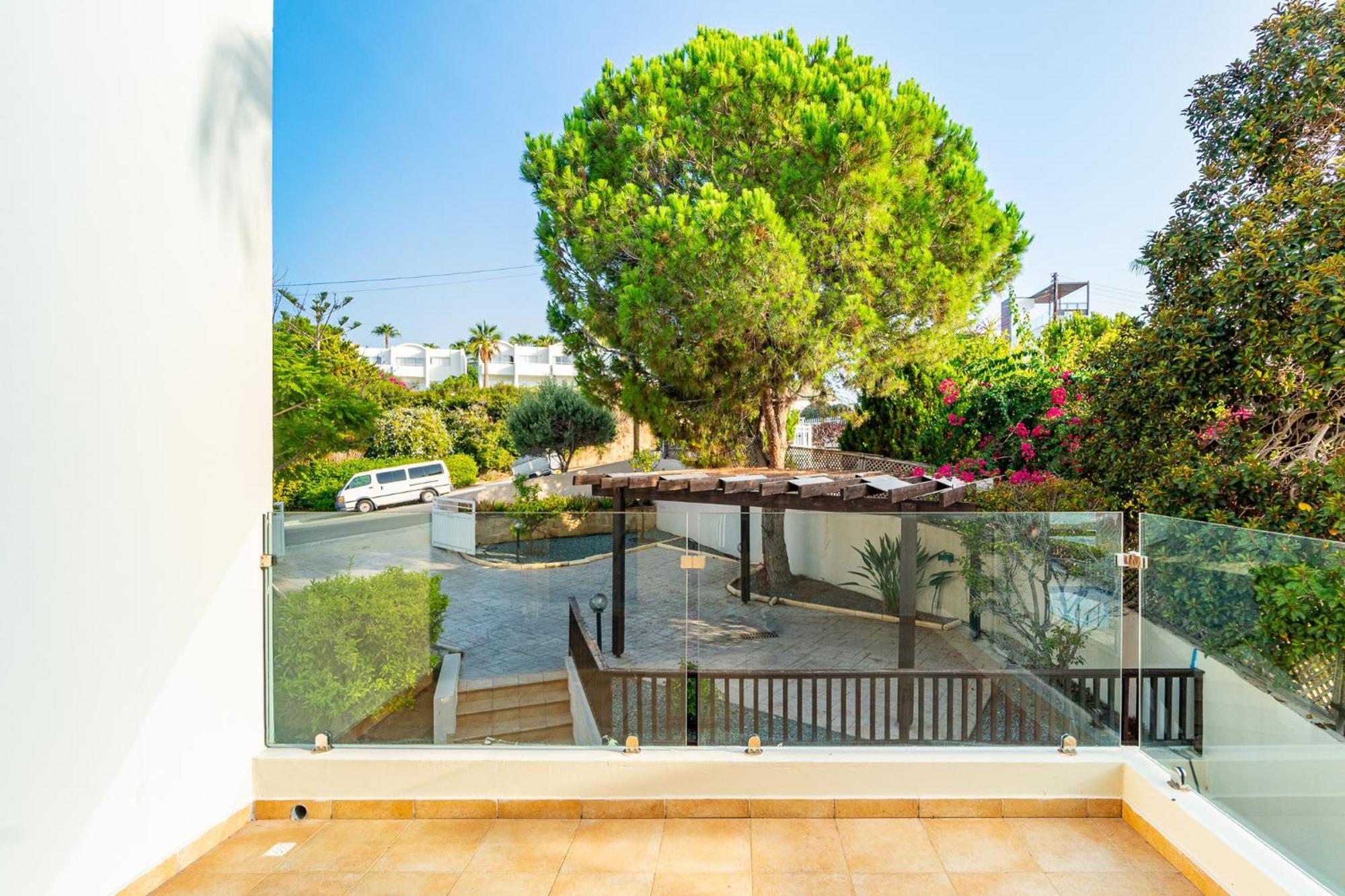 Beach Front Villa Mer Blu By Ezoria Villas คอรัลเบย์ ภายนอก รูปภาพ