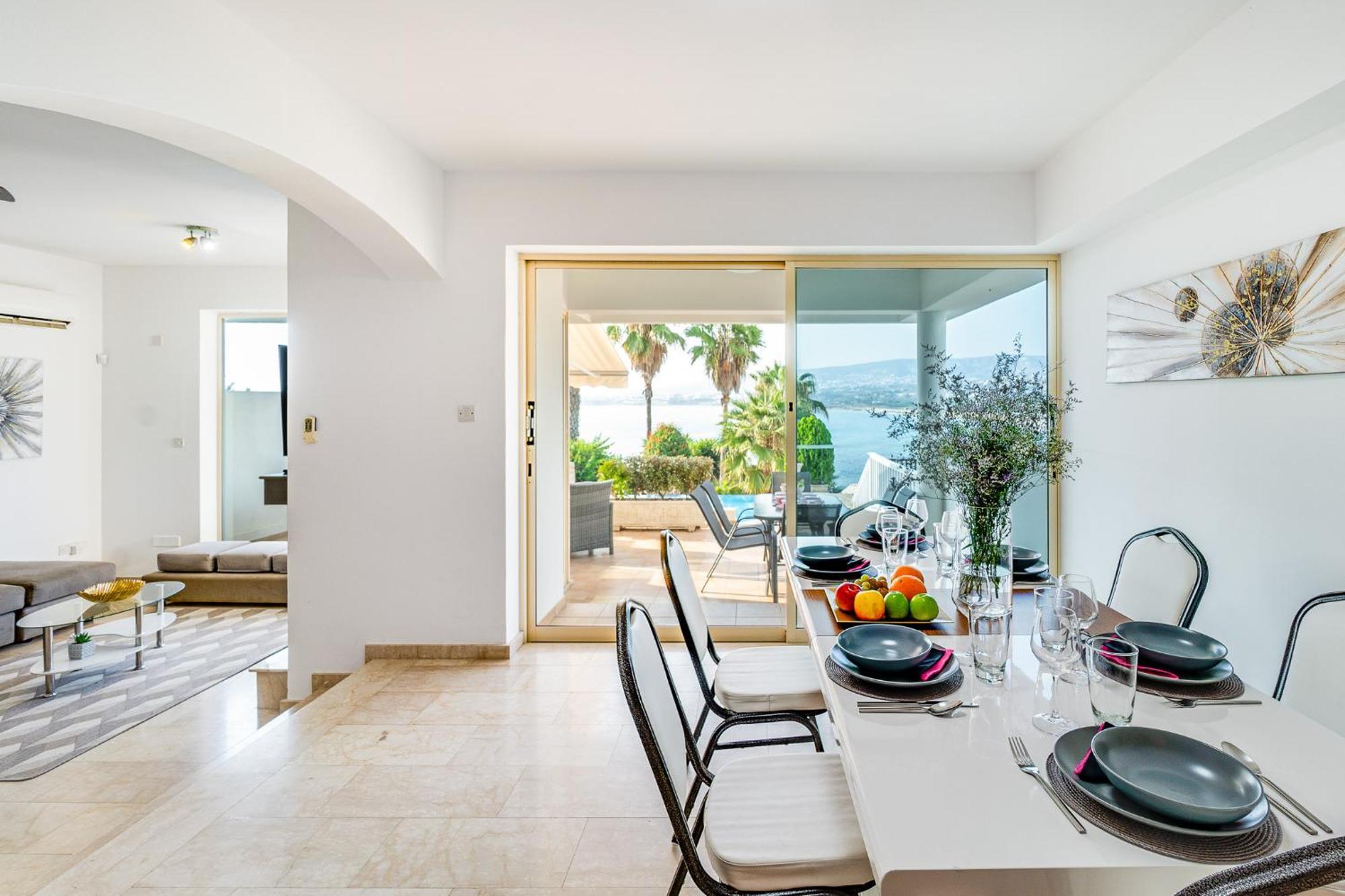 Beach Front Villa Mer Blu By Ezoria Villas คอรัลเบย์ ภายนอก รูปภาพ